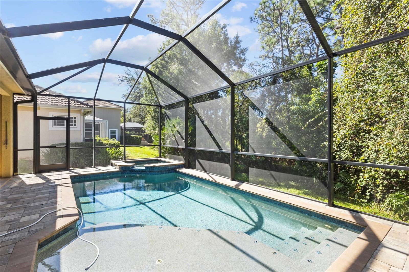 8134 Santa Rosa, Sarasota, FL 34243