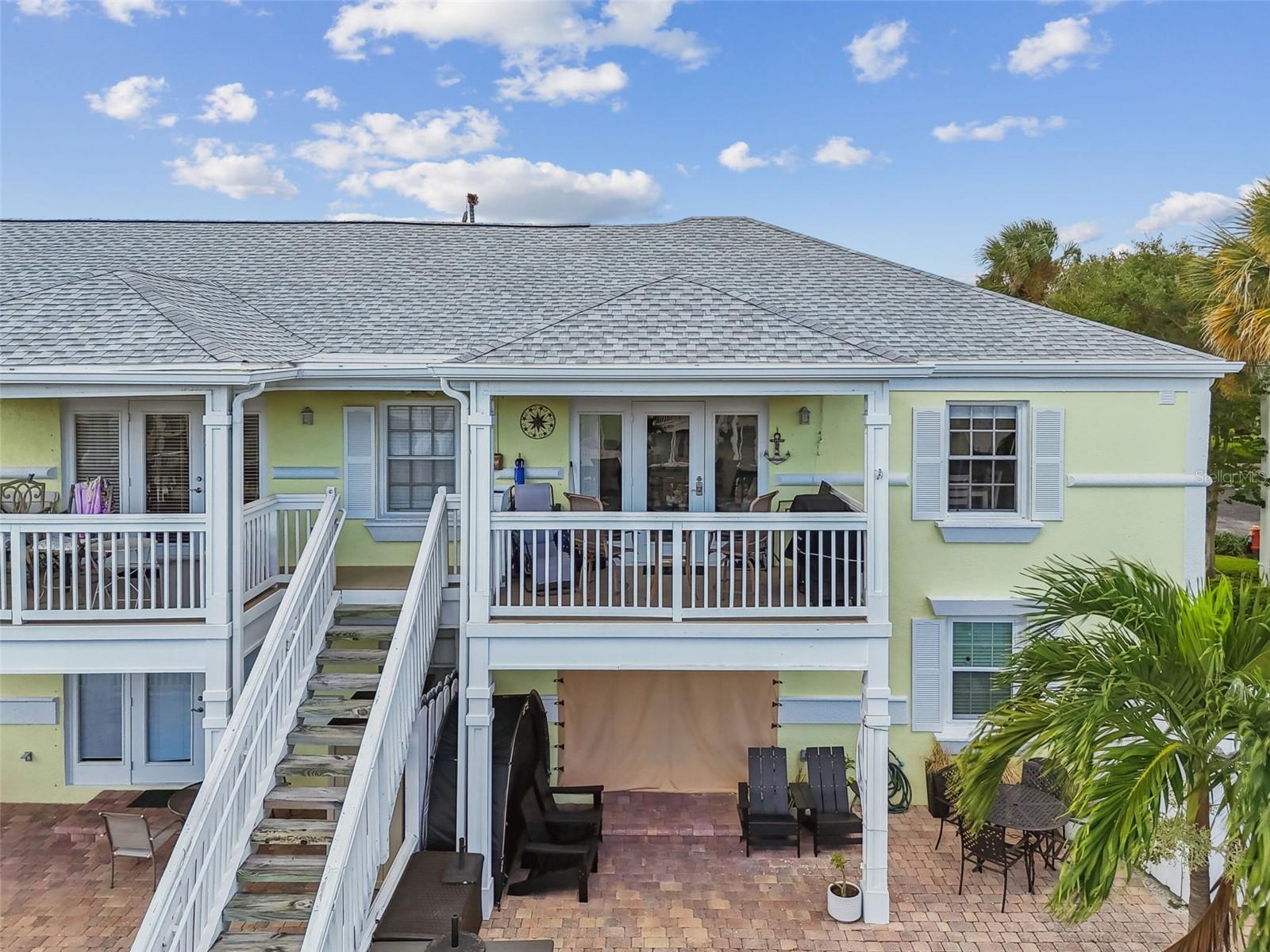 5116 Beach Unit D, St Petersburg, FL 33705