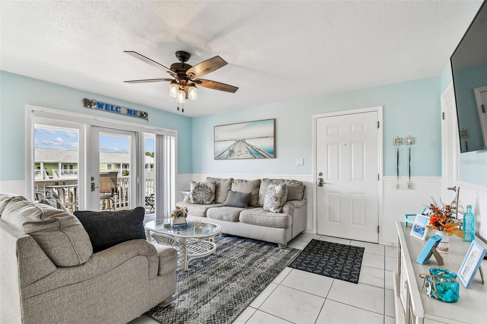 5116 Beach Unit D, St Petersburg, FL 33705
