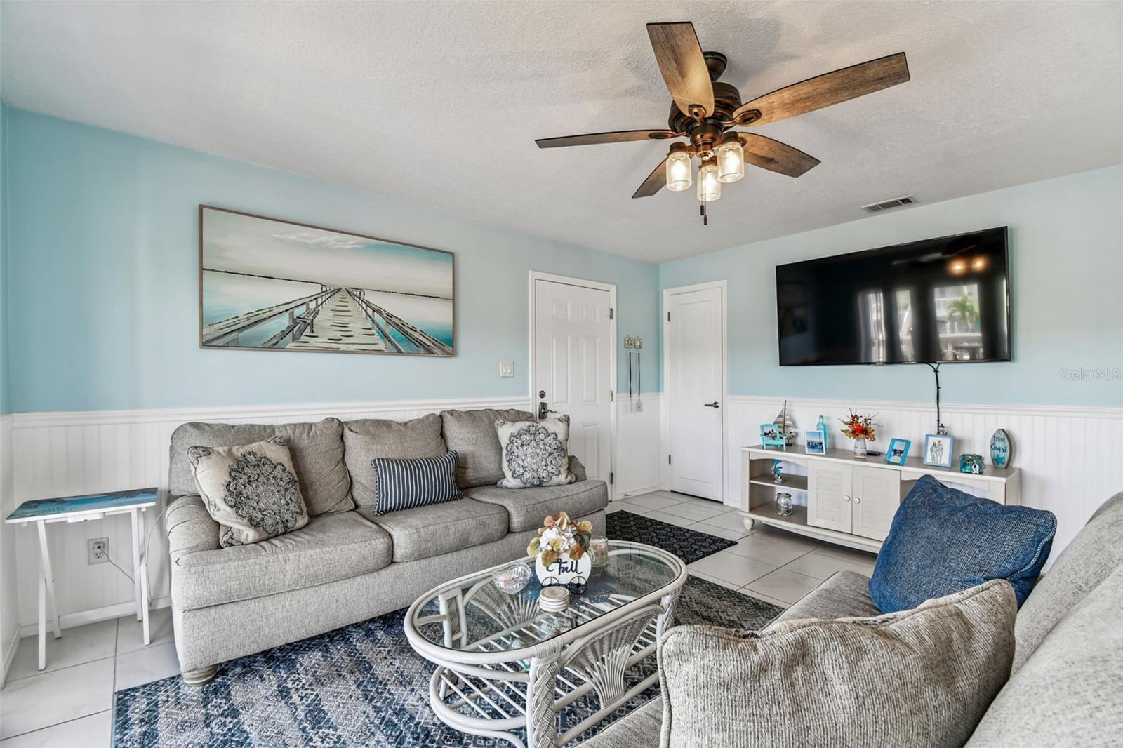 5116 Beach Unit D, St Petersburg, FL 33705
