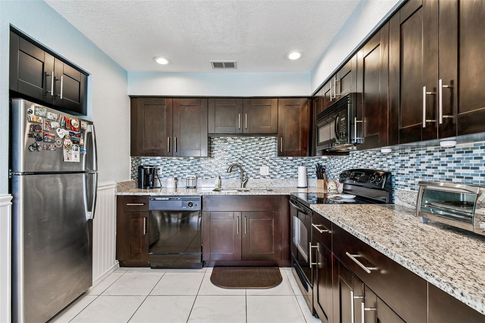5116 Beach Unit D, St Petersburg, FL 33705