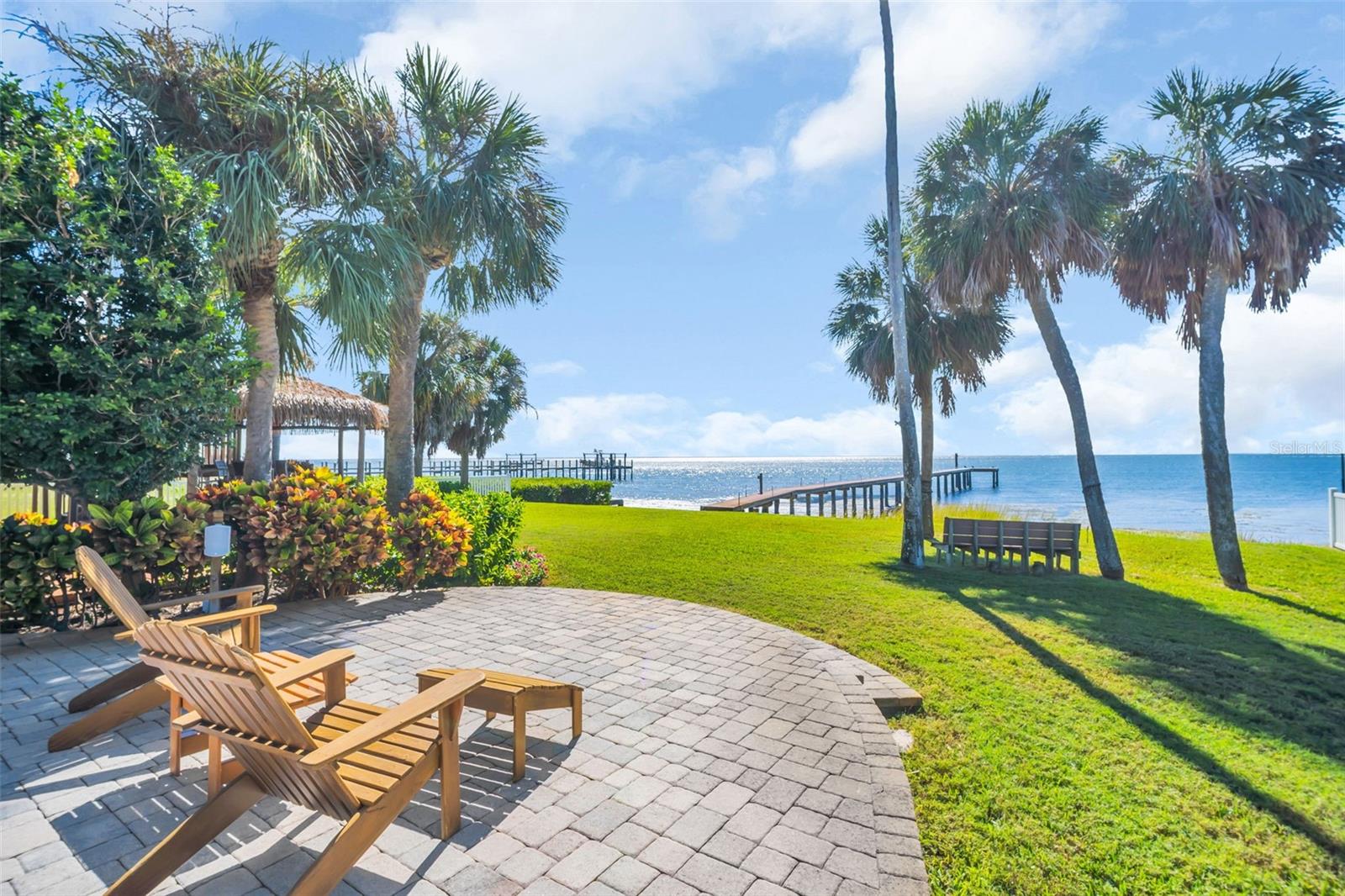 1100 Friendly, St Petersburg, FL 33705