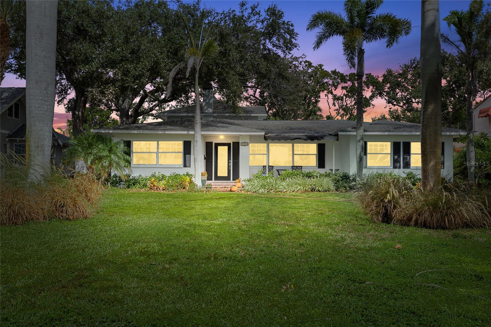 311 Sunset, St Petersburg, FL 33710