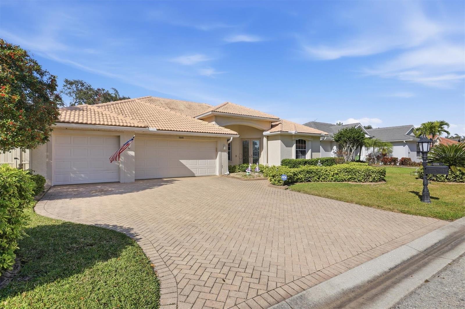 5608 Eastwind, Sarasota, FL 34233