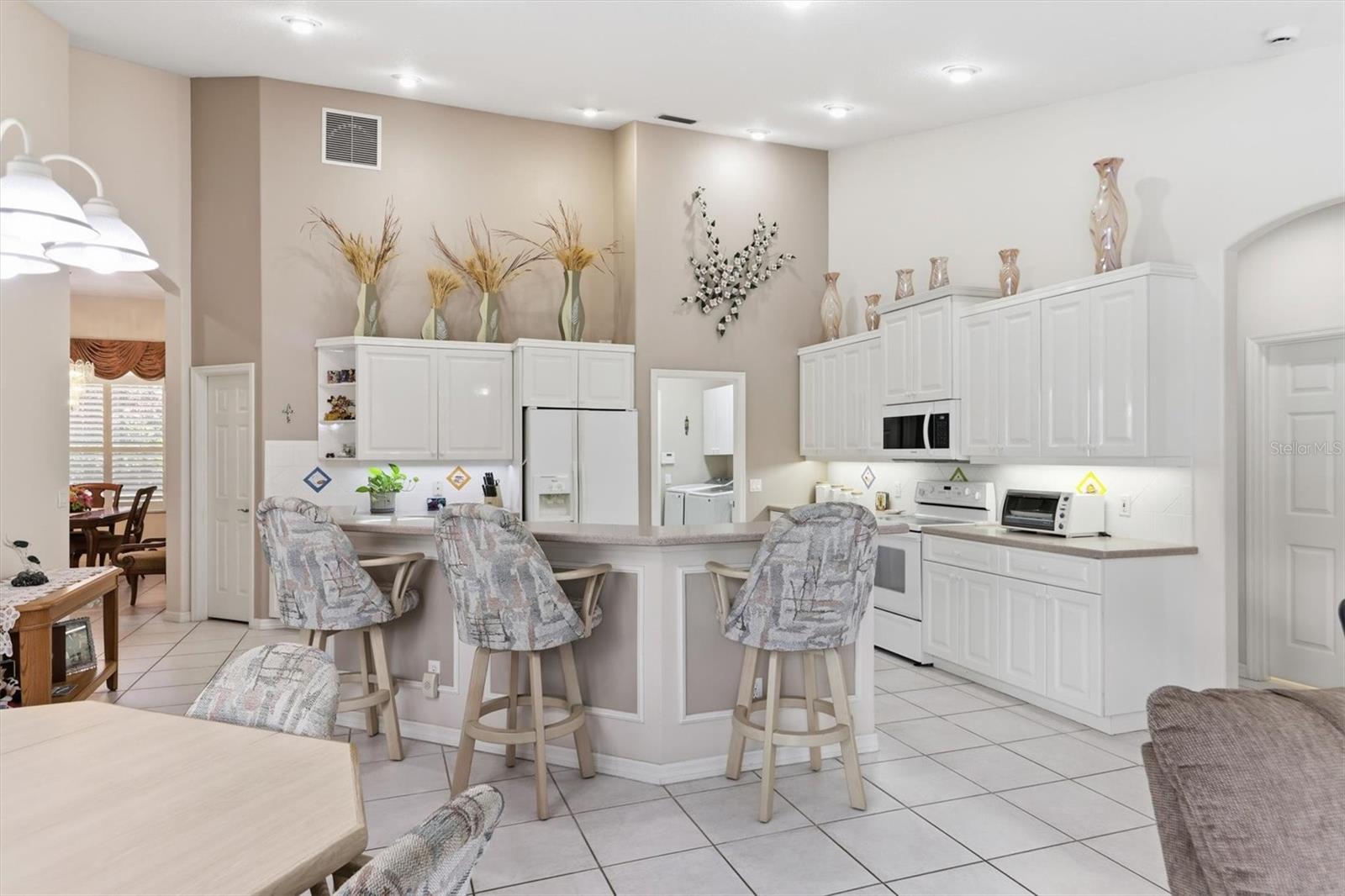 5608 Eastwind, Sarasota, FL 34233