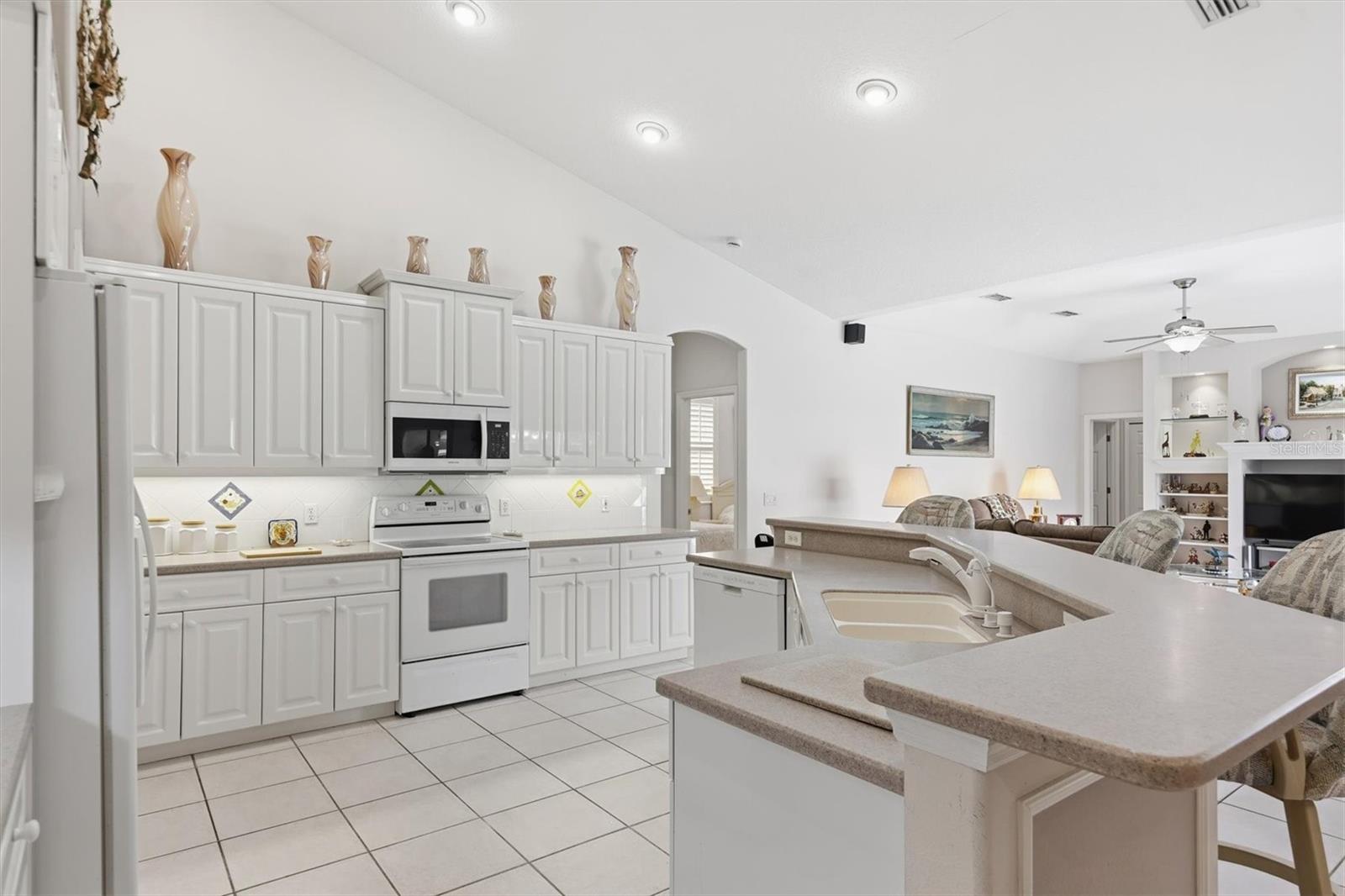 5608 Eastwind, Sarasota, FL 34233