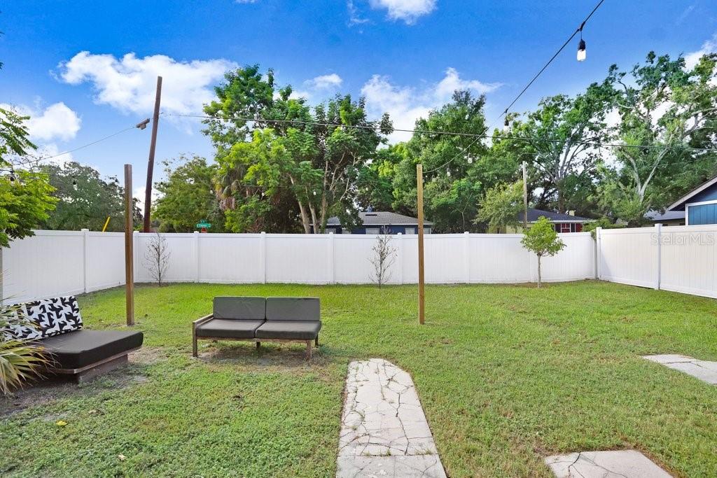 1811 Palifox, Tampa, FL 33610