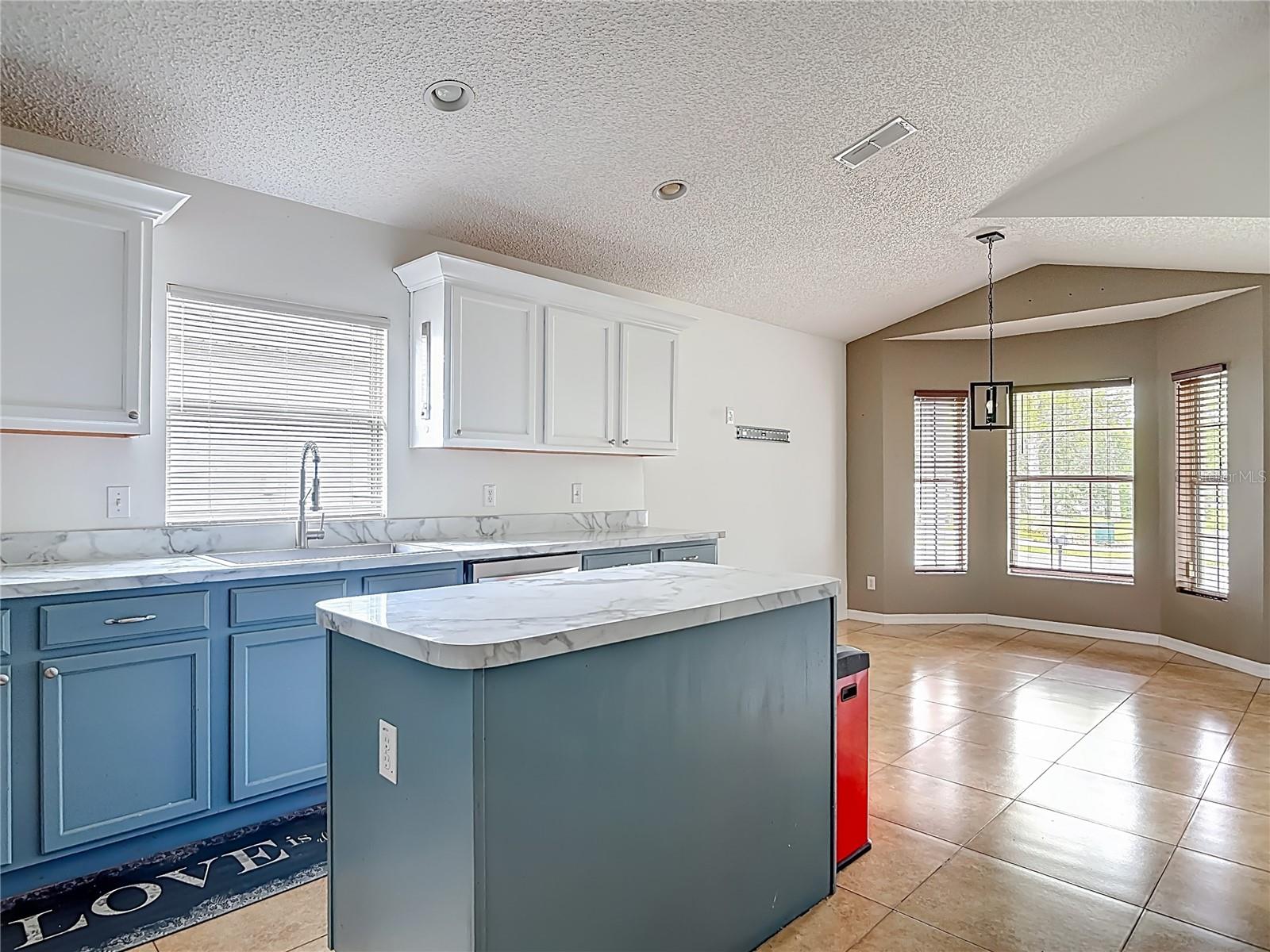 712 Spring Cavern, Orange City, FL 32763