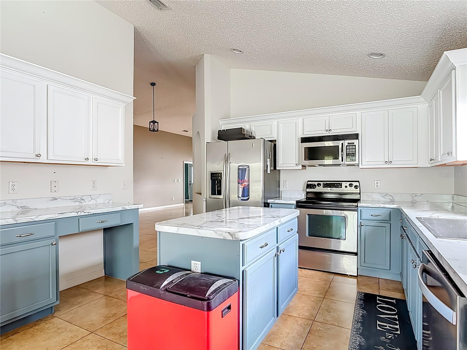 712 Spring Cavern, Orange City, FL 32763