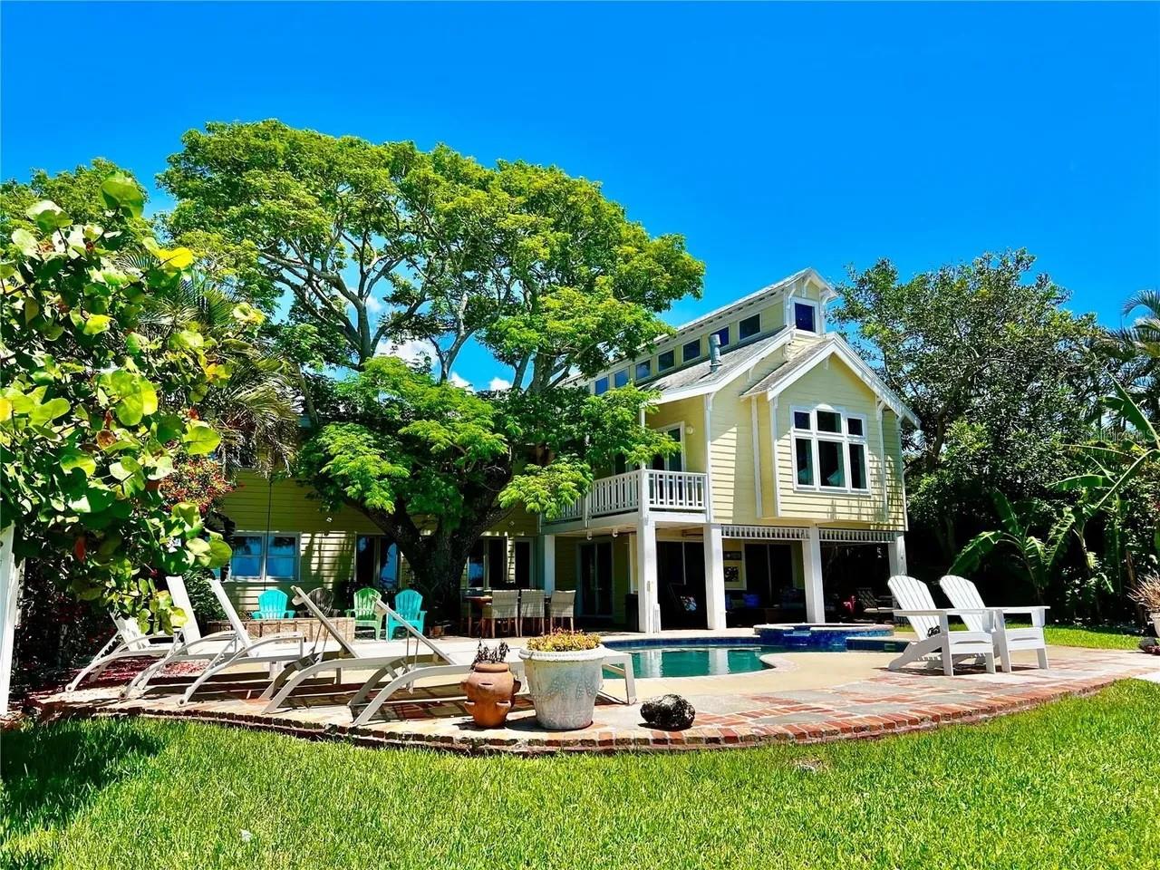 615 Mayo, Crystal Beach, FL 34681