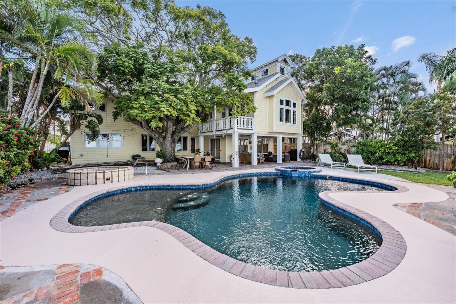 615 Mayo, Crystal Beach, FL 34681