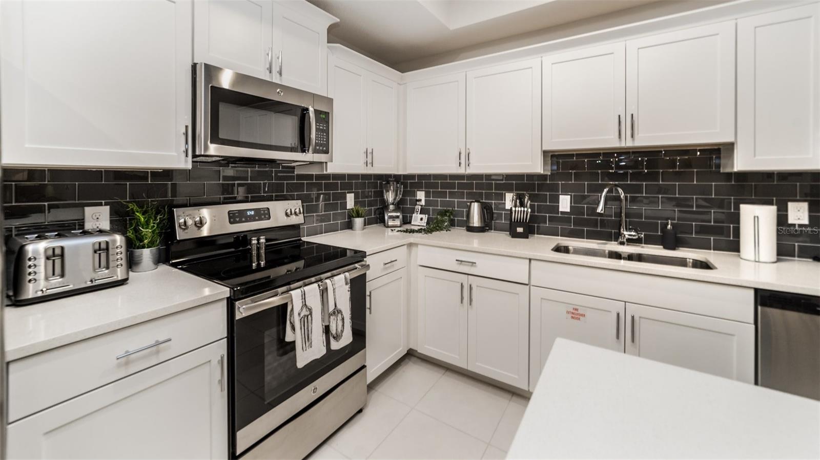 4741 Clock Tower Unit 102, Kissimmee, FL 34746