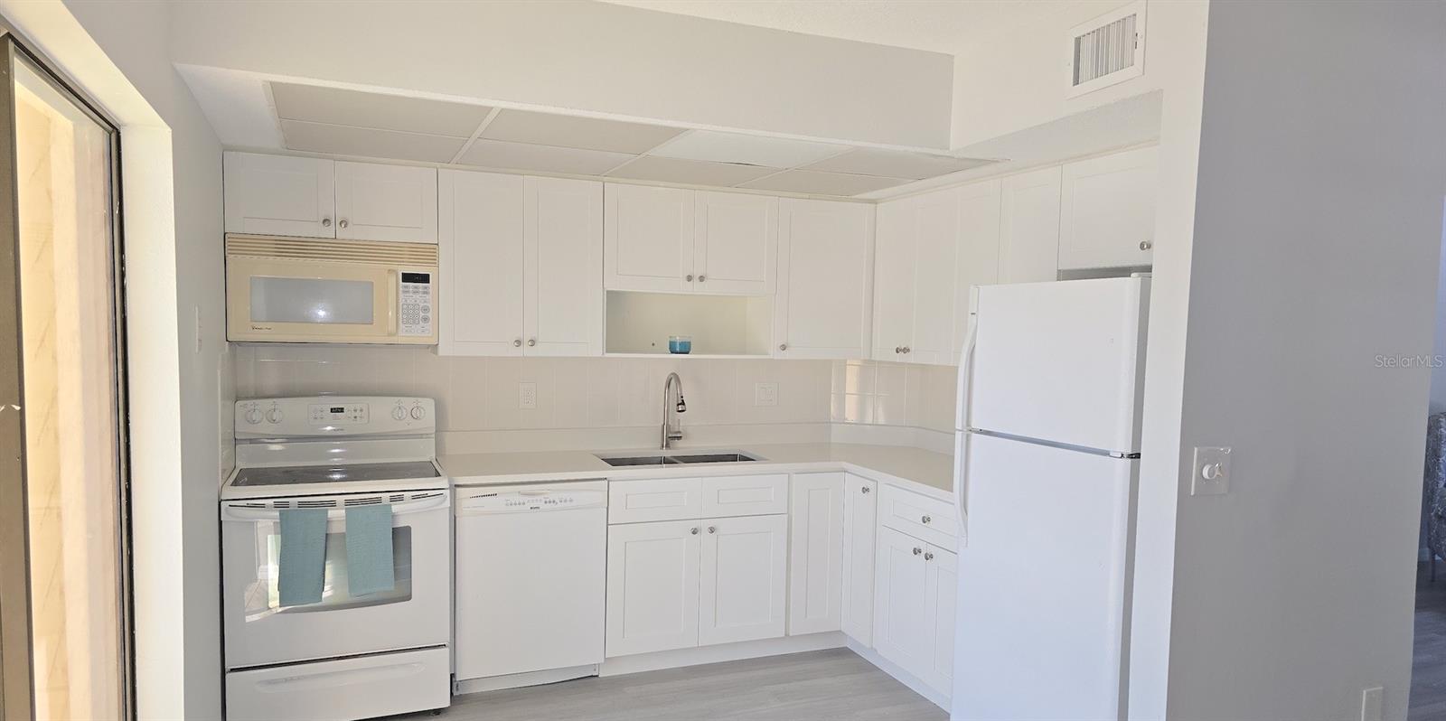 10 Quails Run Unit 1, Englewood, FL 34223