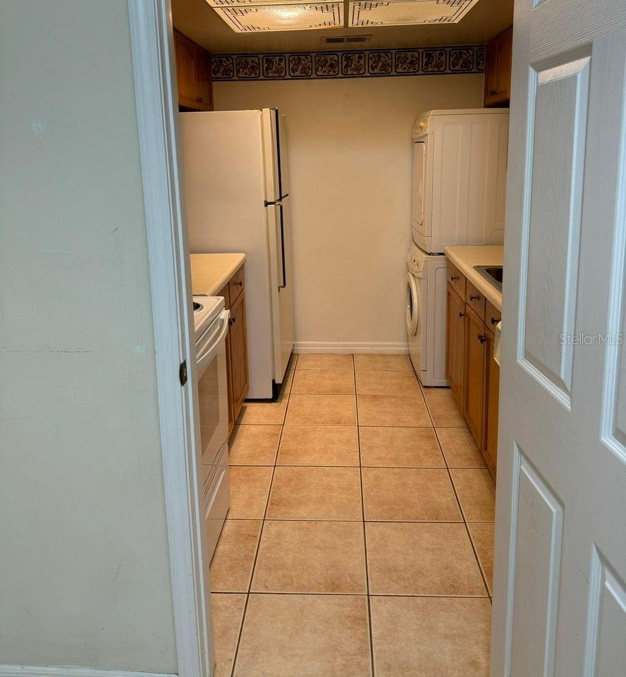 700 Airport Unit B7, Sanford, FL 32773