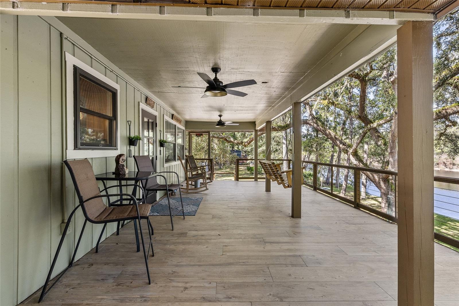 1069 Suwannee, Branford, FL 32008