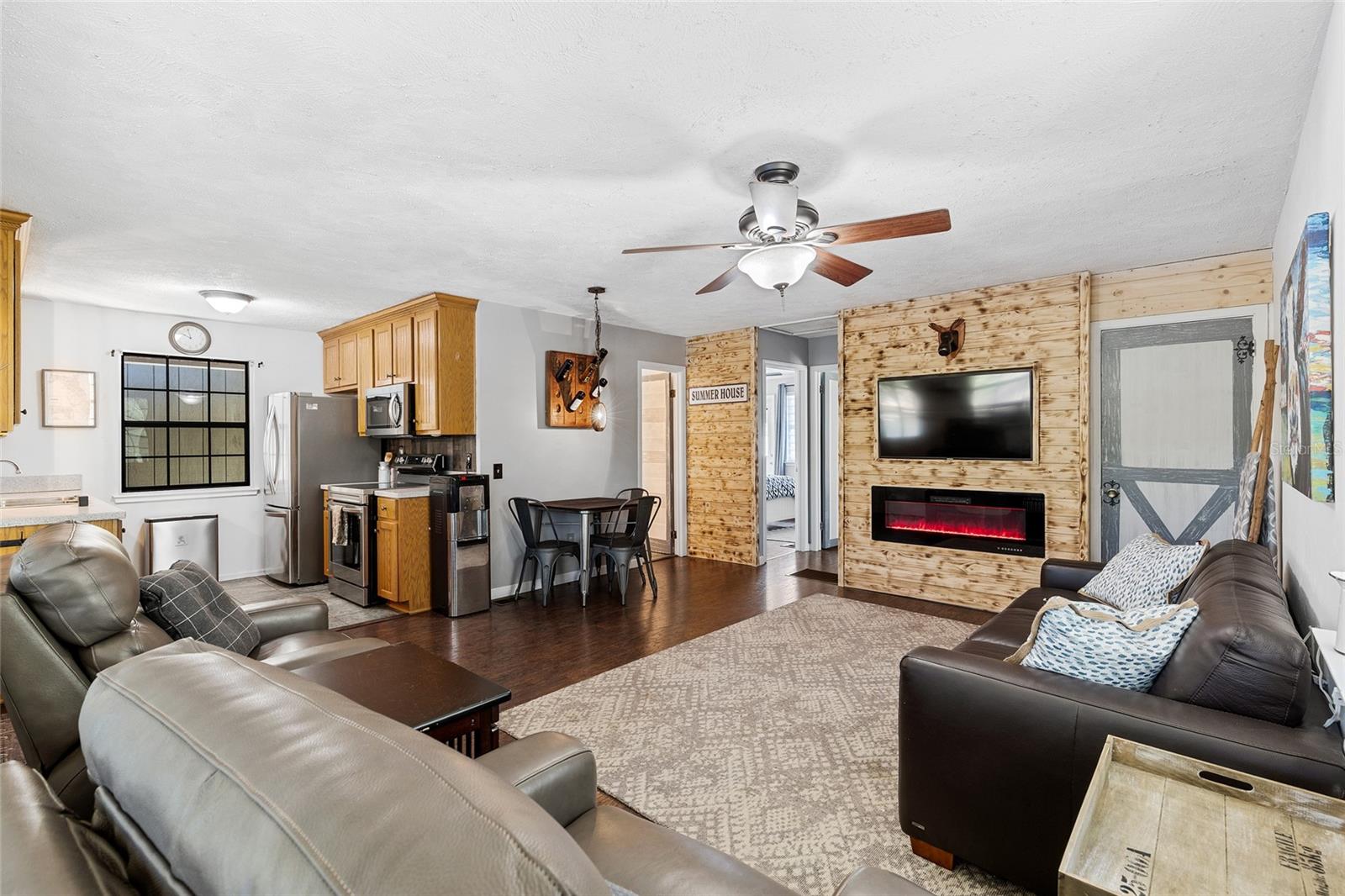 1069 Suwannee, Branford, FL 32008