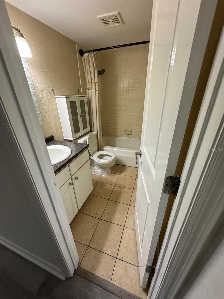 507 39th Unit 220, Gainesville, FL 32607