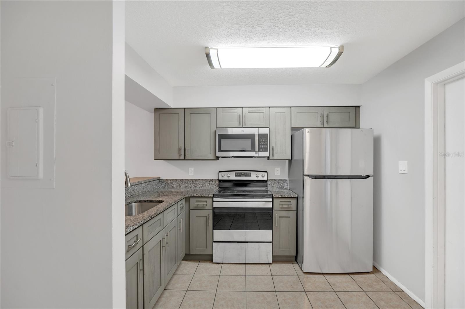 2801 Willow, Orlando, FL 32808