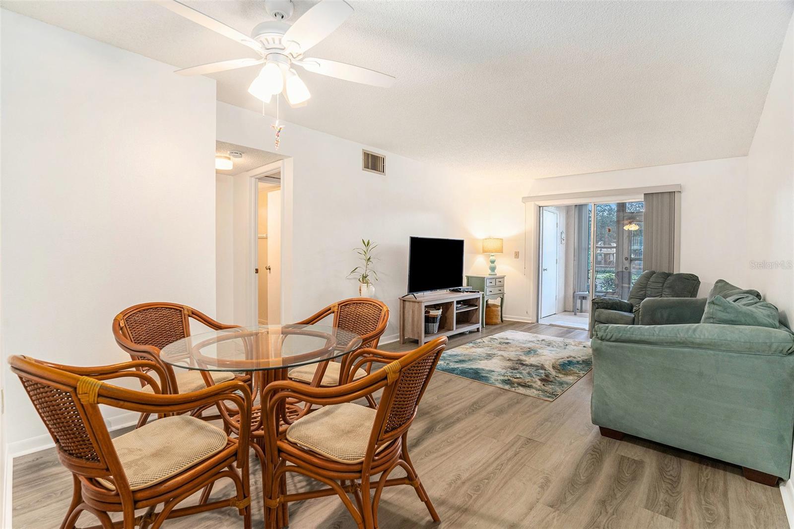 801 83rd Unit 127, St Petersburg, FL 33702