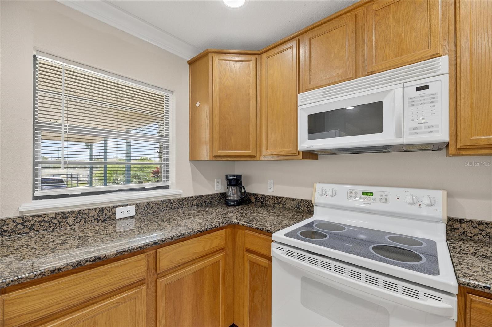 620 Yardarm Unit 10, Apollo Beach, FL 33572