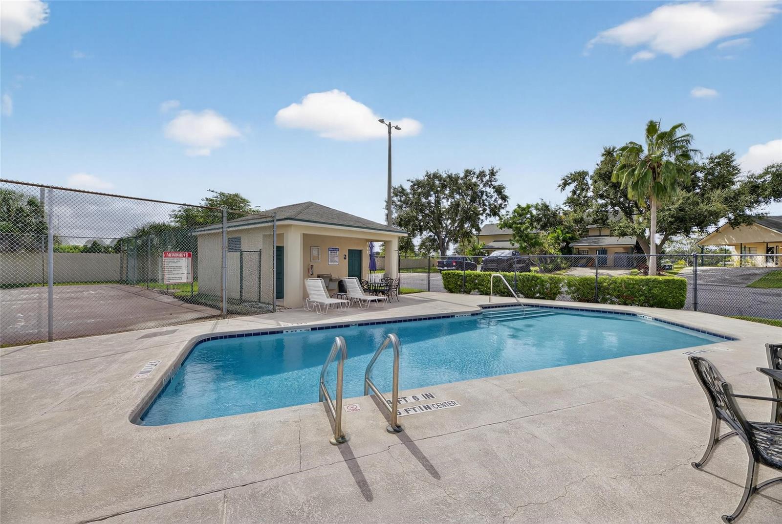 620 Yardarm Unit 10, Apollo Beach, FL 33572
