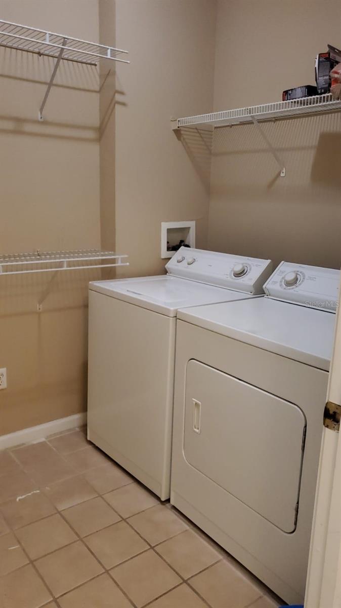 2013 Tizewell Unit 1403, Orlando, FL 32837