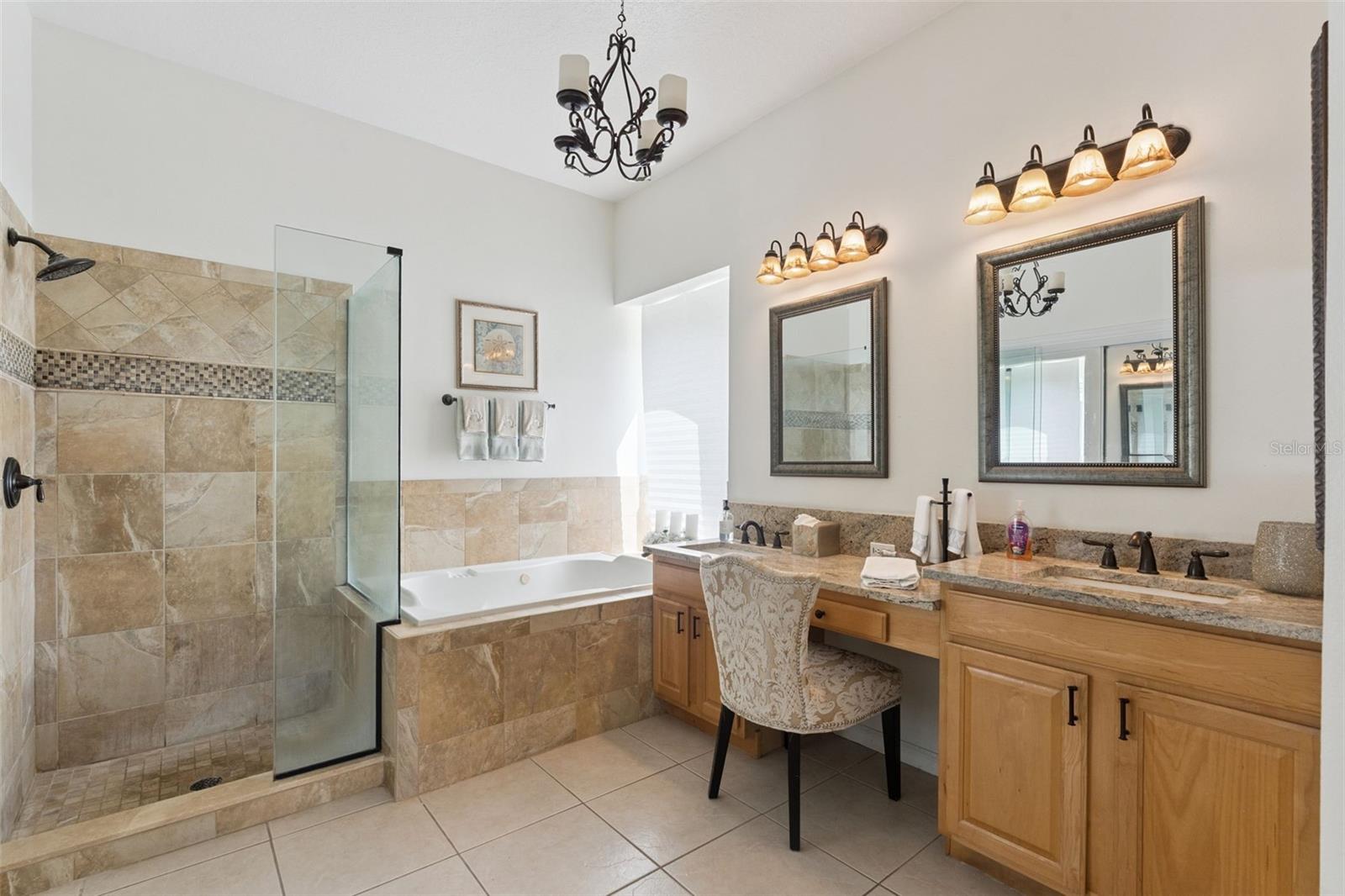 8038 Glitter, Orlando, FL 32836