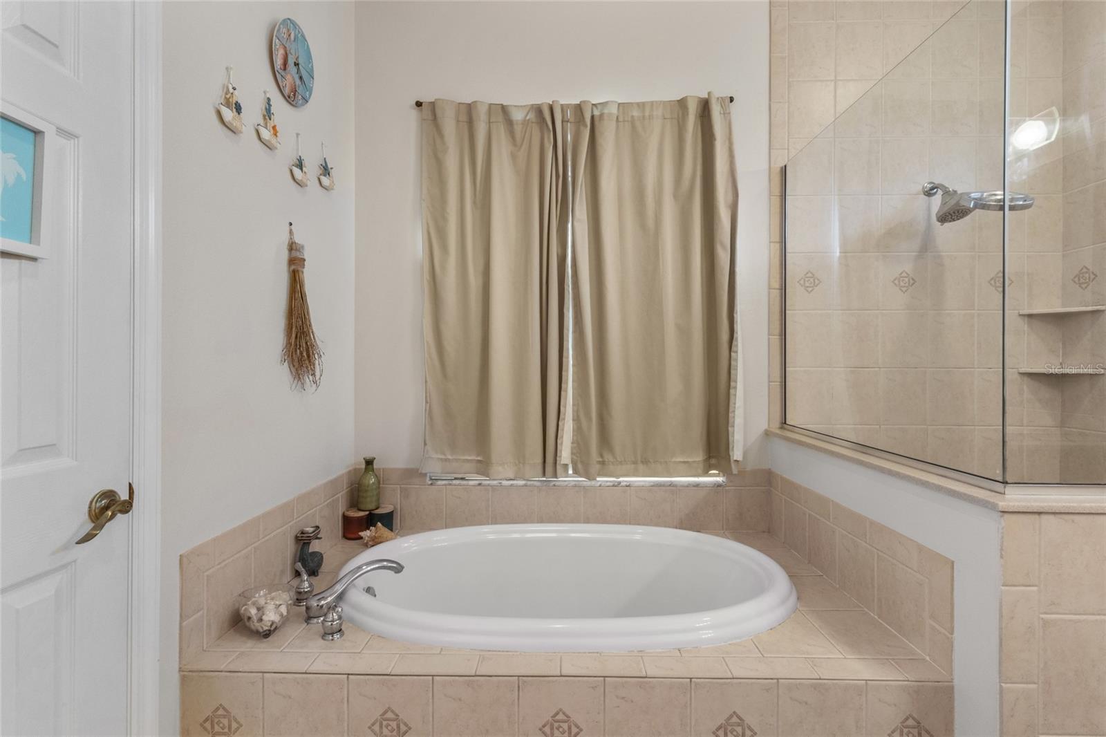 111 141st, Bradenton, FL 34212