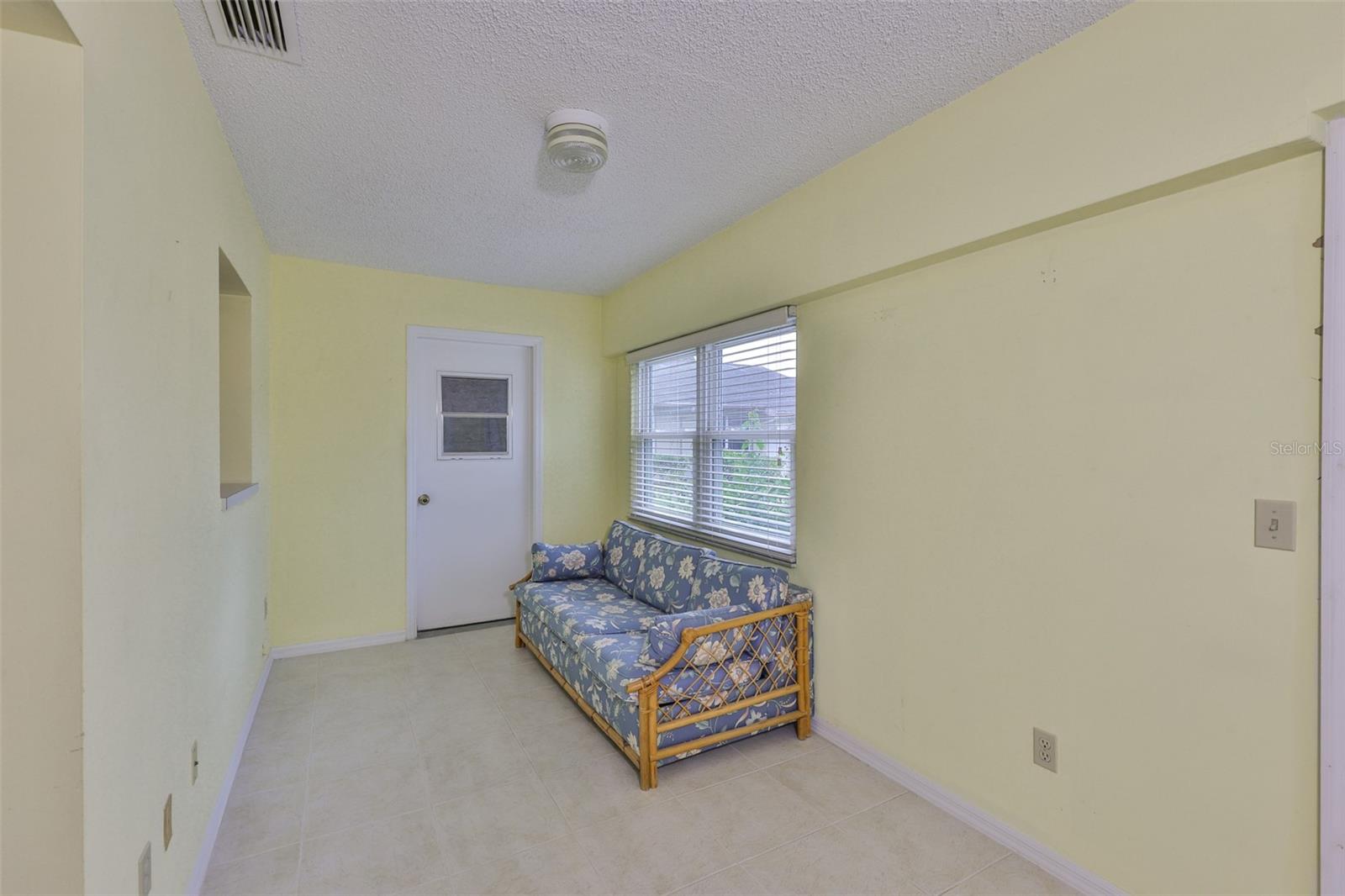 1908 Canterbury Unit 20, Sun City Center, FL 33573