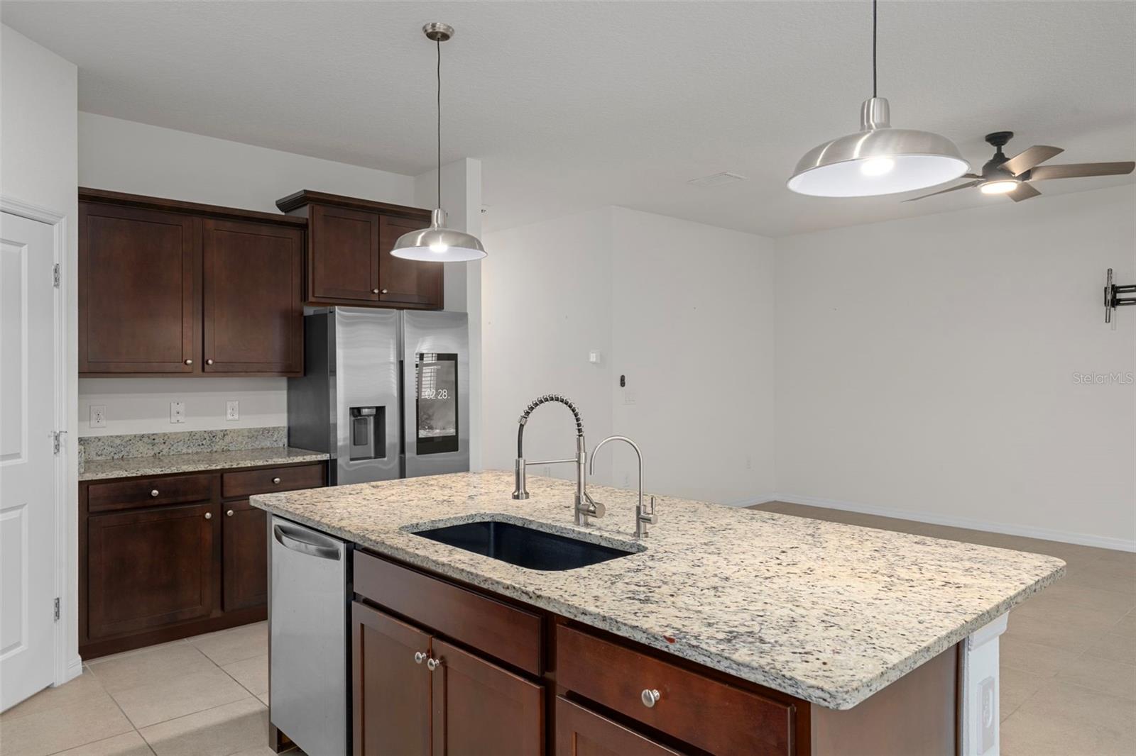 12735 Eastpointe, Dade City, FL 33525