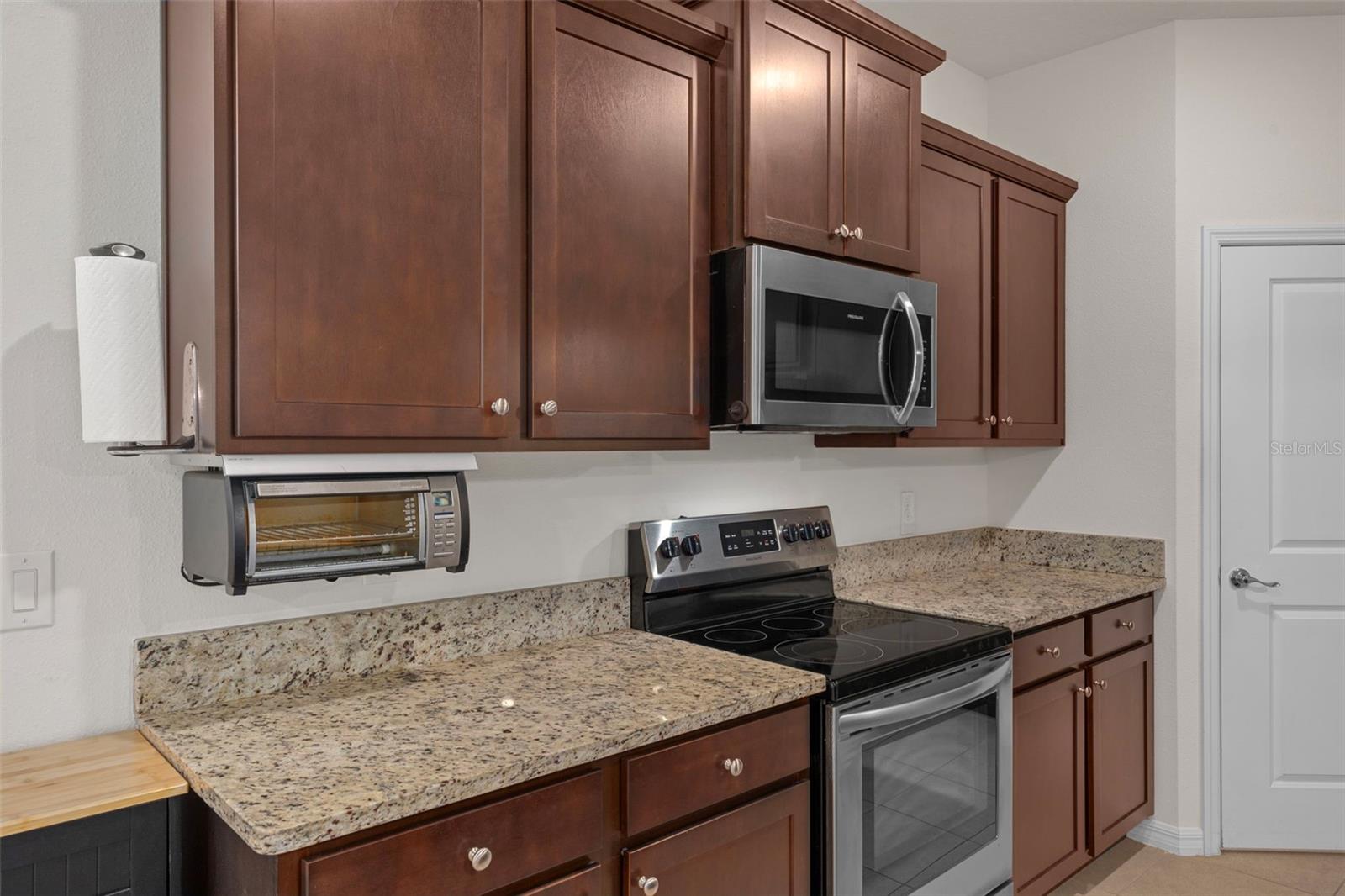 12735 Eastpointe, Dade City, FL 33525