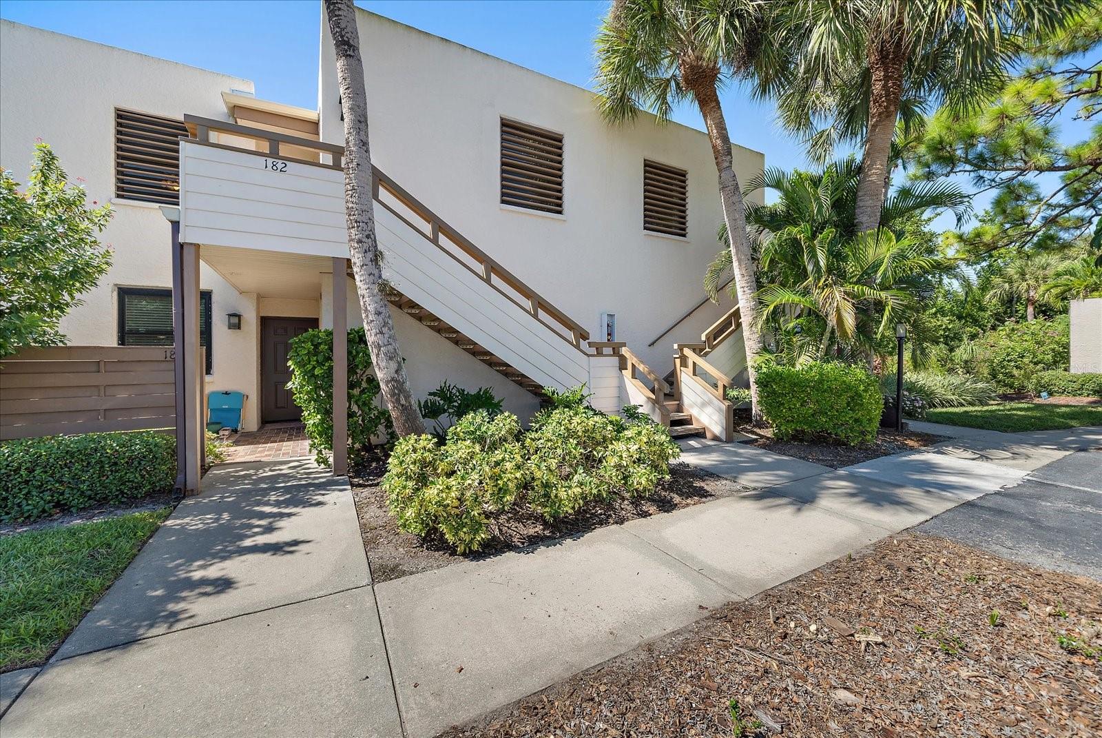 182 Pineneedle, Bradenton, FL 34210