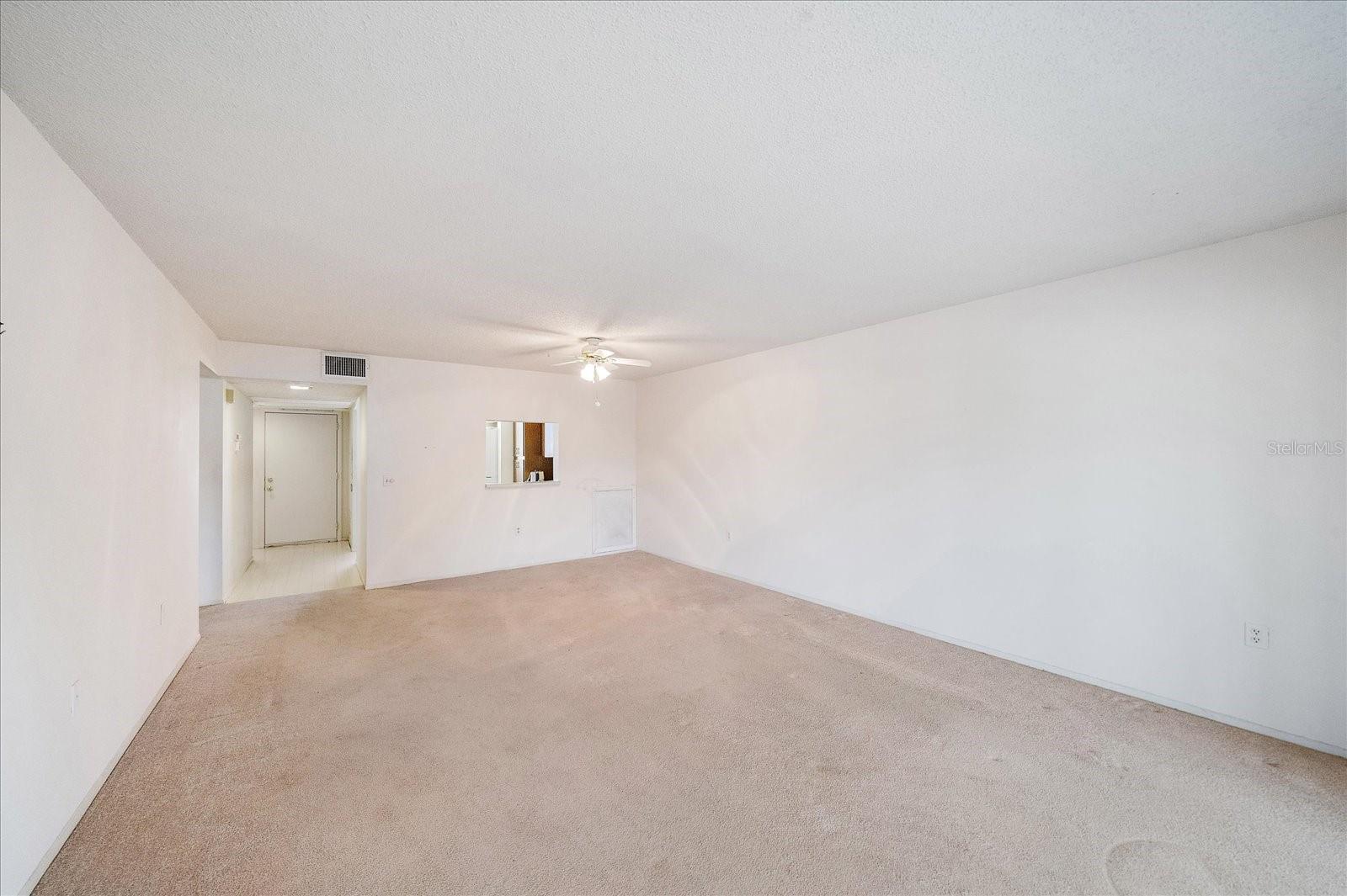 182 Pineneedle, Bradenton, FL 34210