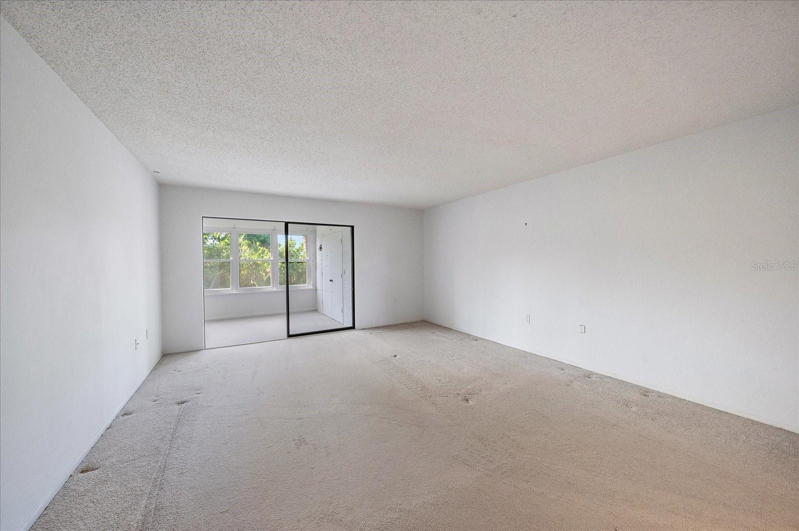 182 Pineneedle, Bradenton, FL 34210