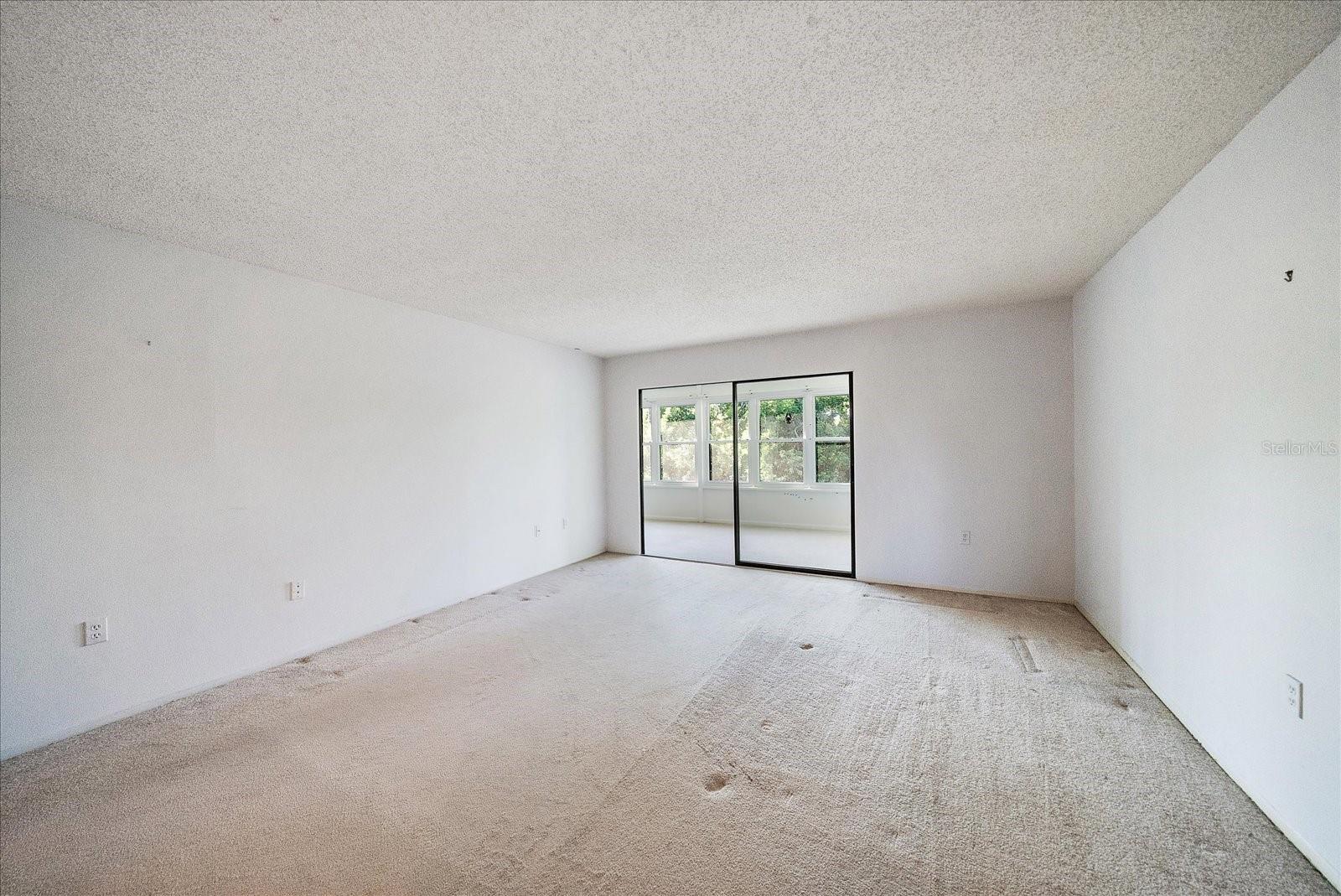 182 Pineneedle, Bradenton, FL 34210