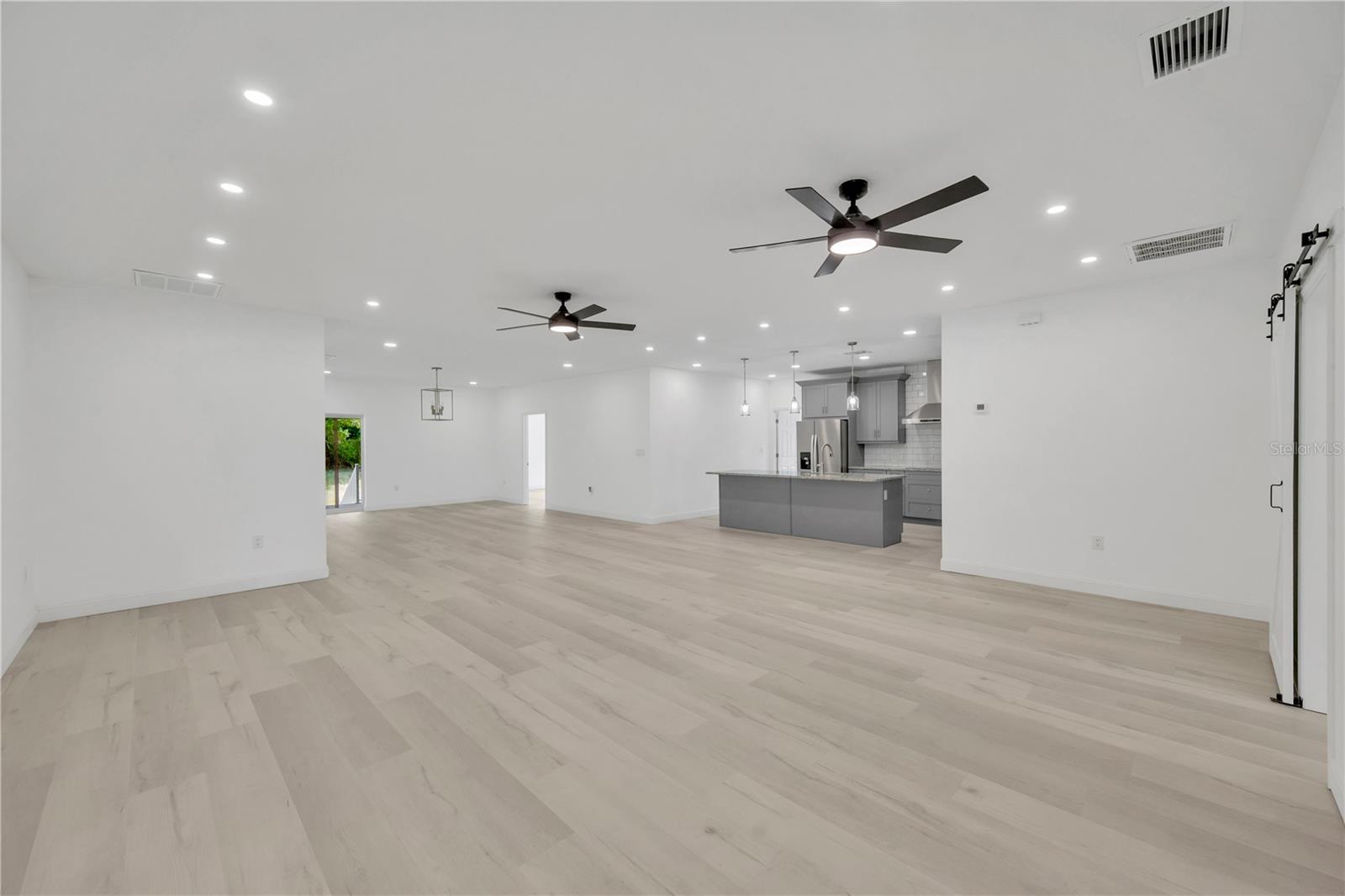 12484 Green Oak, Dade City, FL 33525