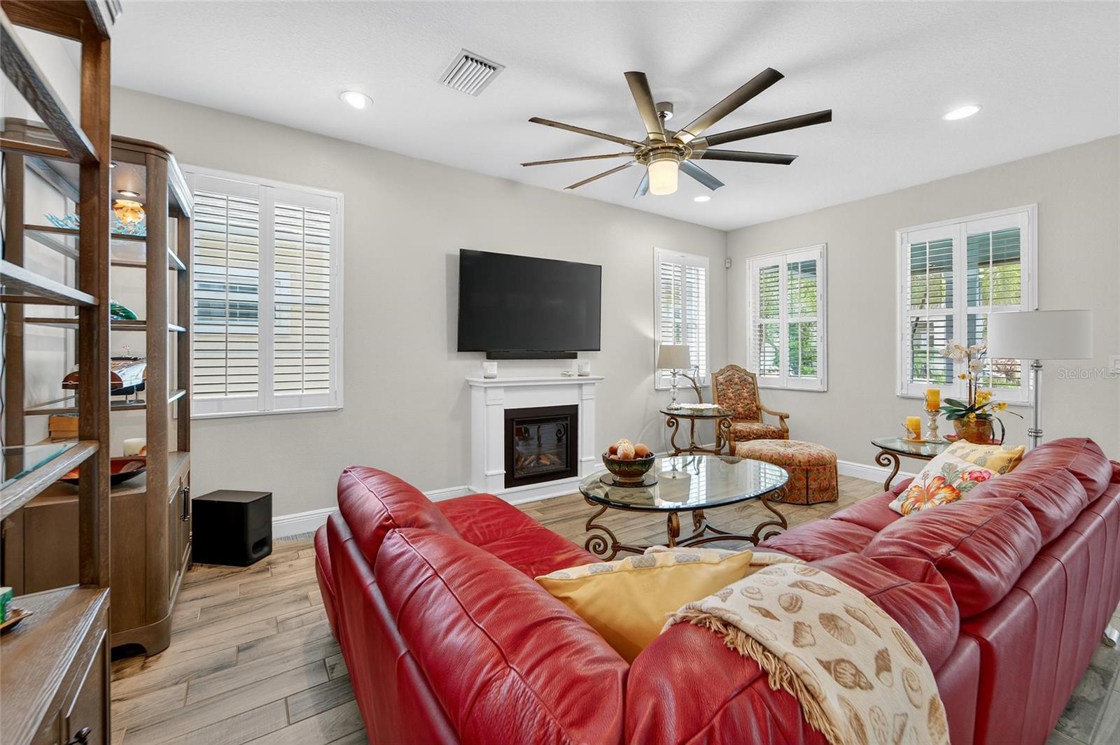 623 Winterside, Apollo Beach, FL 33572