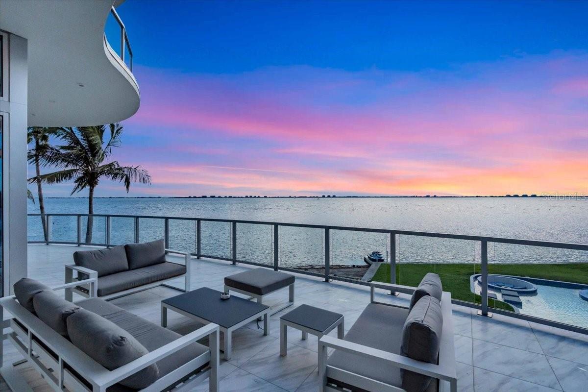 4035 Bay Shore, Sarasota, FL 34234