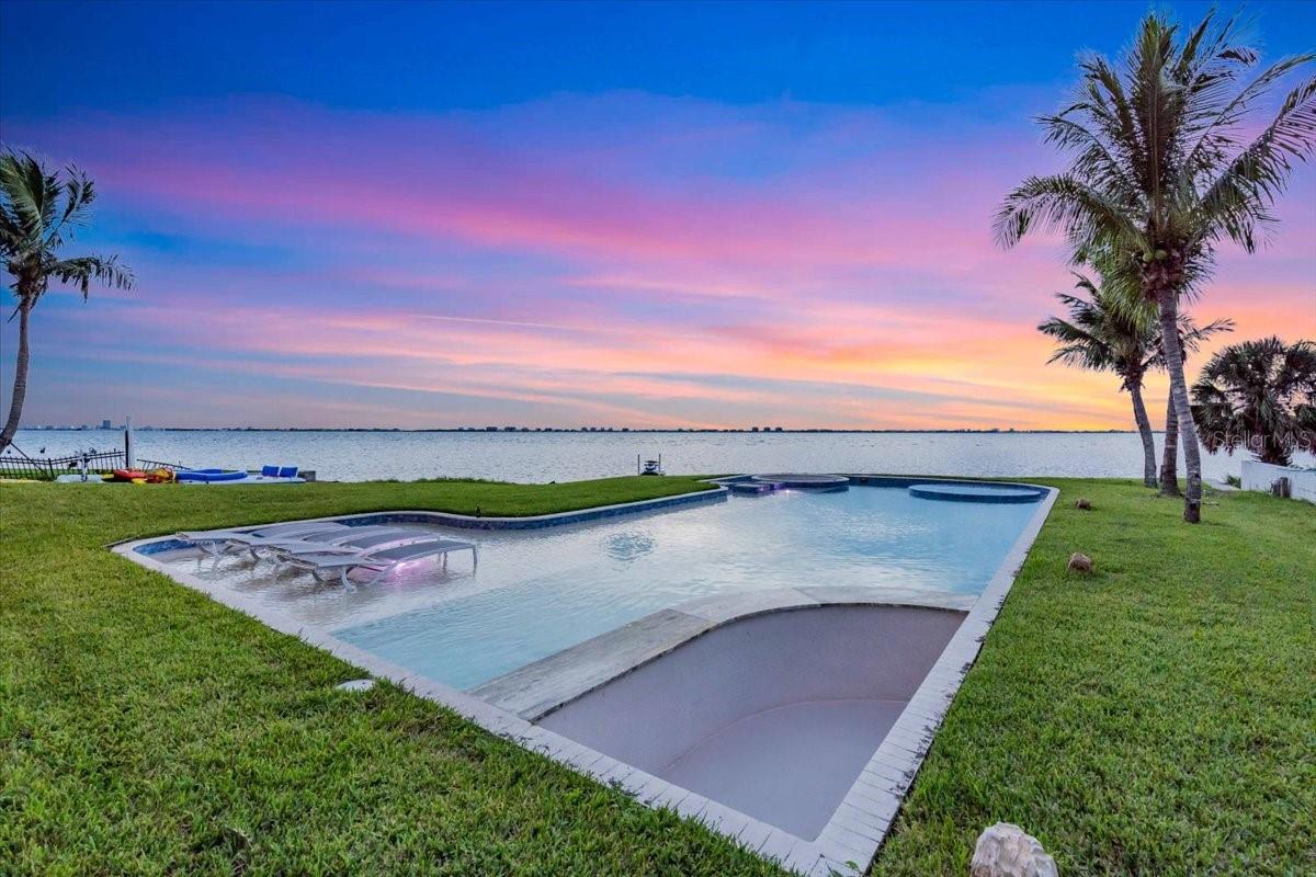 4035 Bay Shore, Sarasota, FL 34234