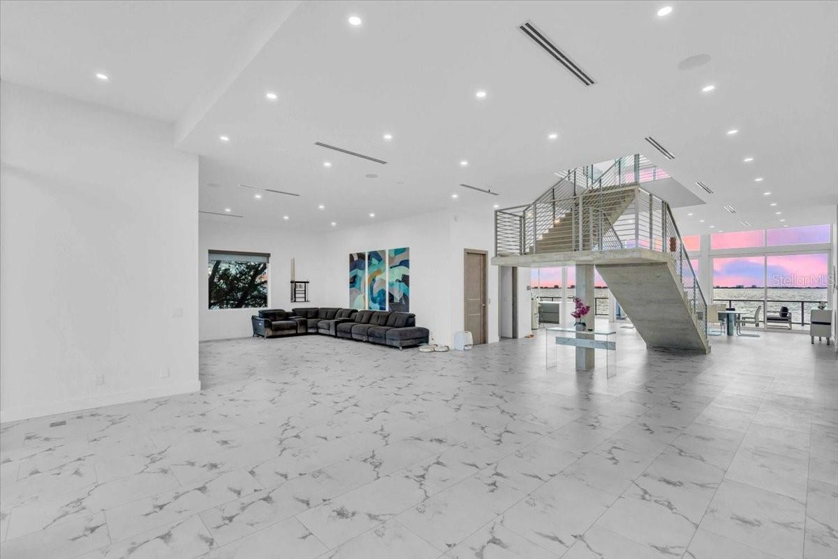 4035 Bay Shore, Sarasota, FL 34234