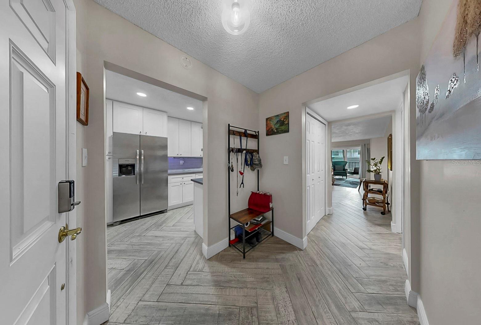 8799 Bardmoor Unit 205, Seminole, FL 33777