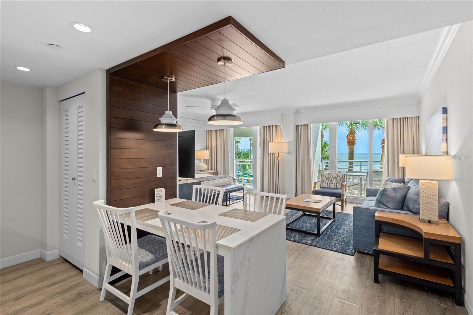 230 Sands Point Unit 3205, Longboat Key, FL 34228