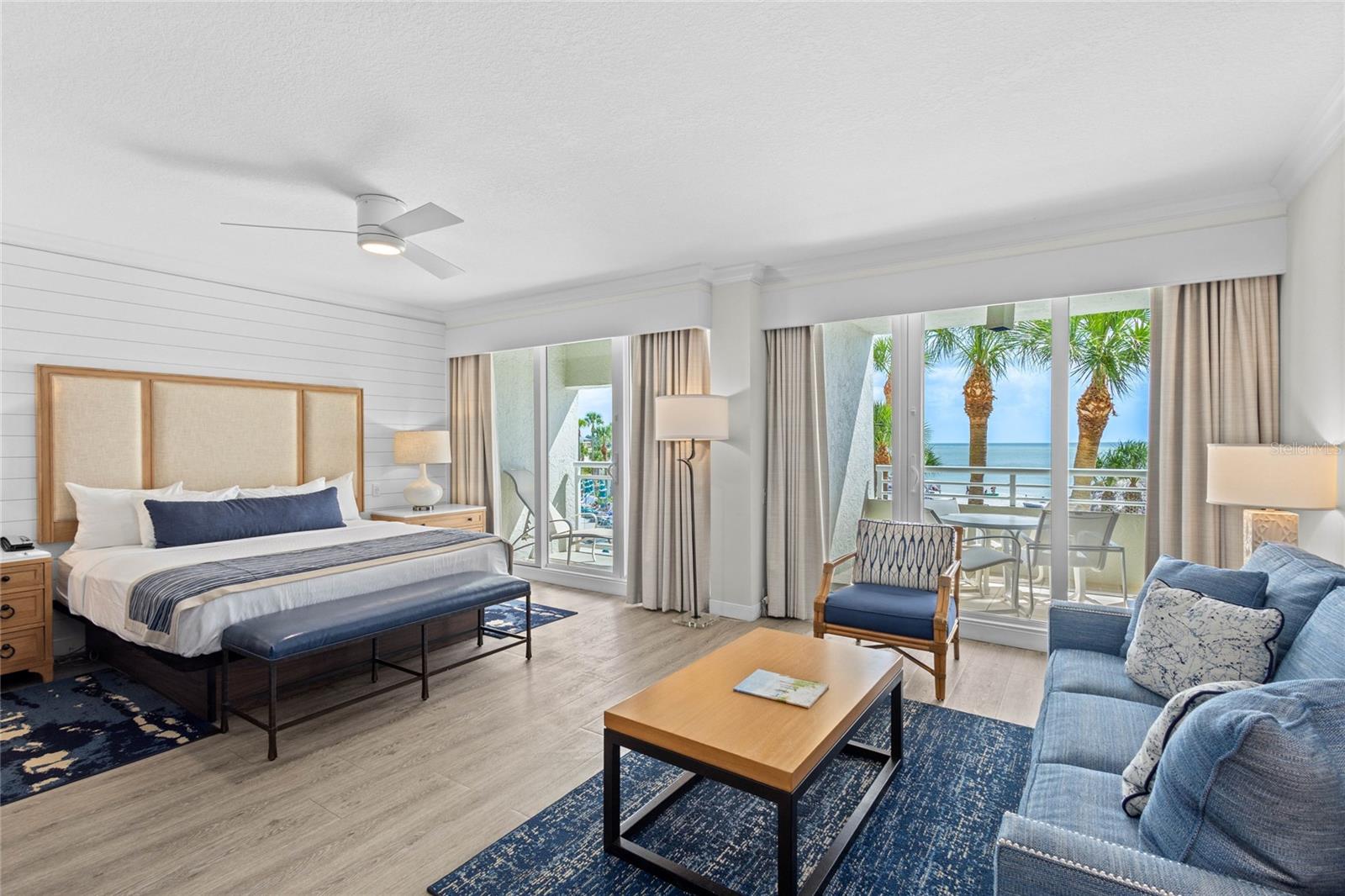 230 Sands Point Unit 3205, Longboat Key, FL 34228