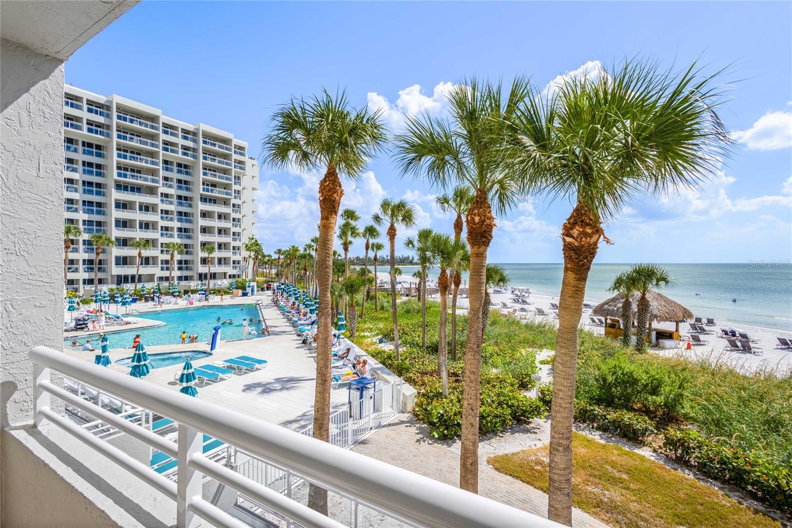 230 Sands Point Unit 3205, Longboat Key, FL 34228