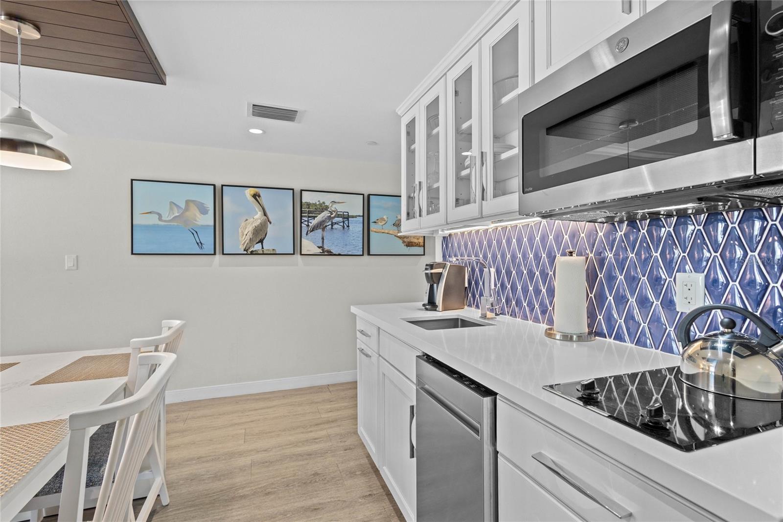 230 Sands Point Unit 3205, Longboat Key, FL 34228