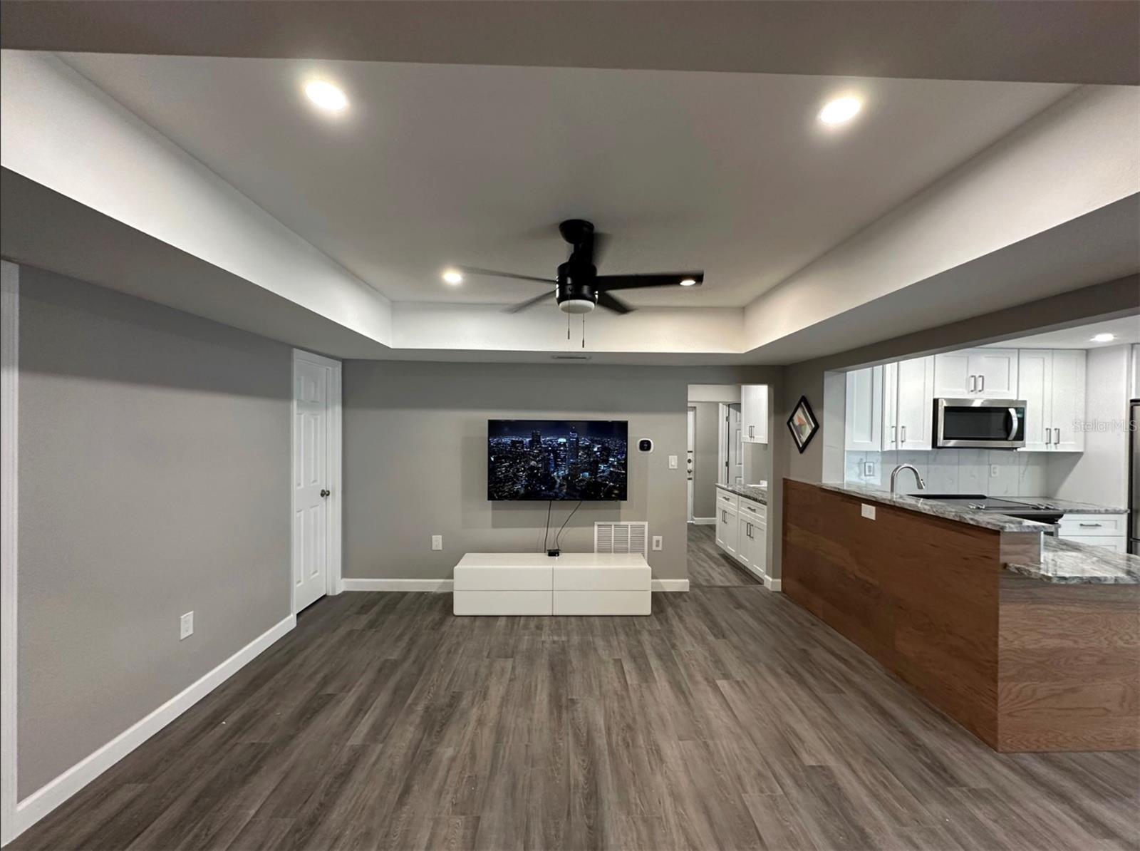 2301 Trelain, St Petersburg, FL 33712