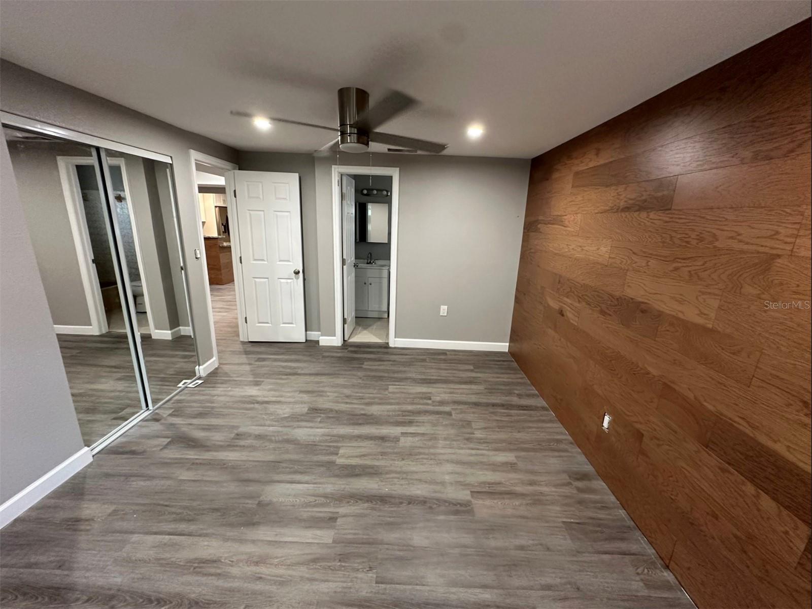 2301 Trelain, St Petersburg, FL 33712