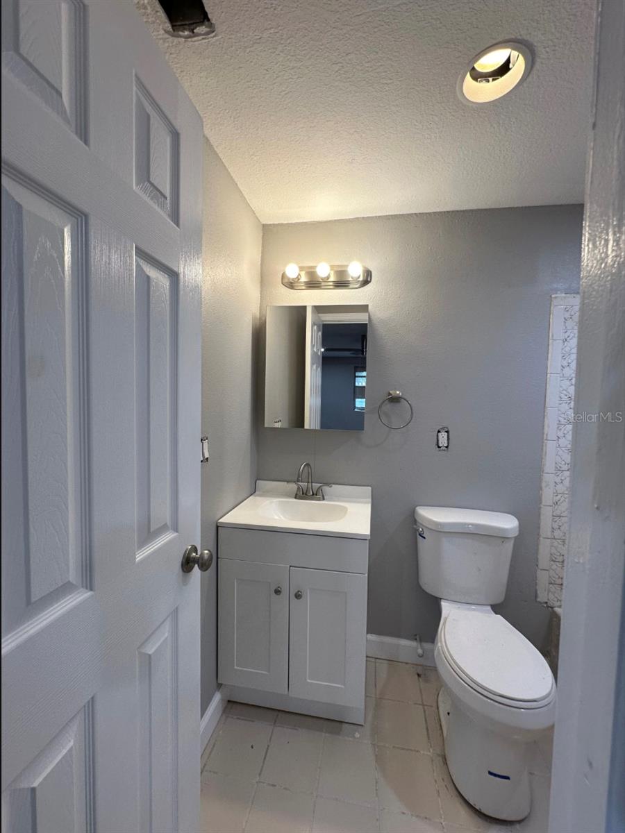 2301 Trelain, St Petersburg, FL 33712