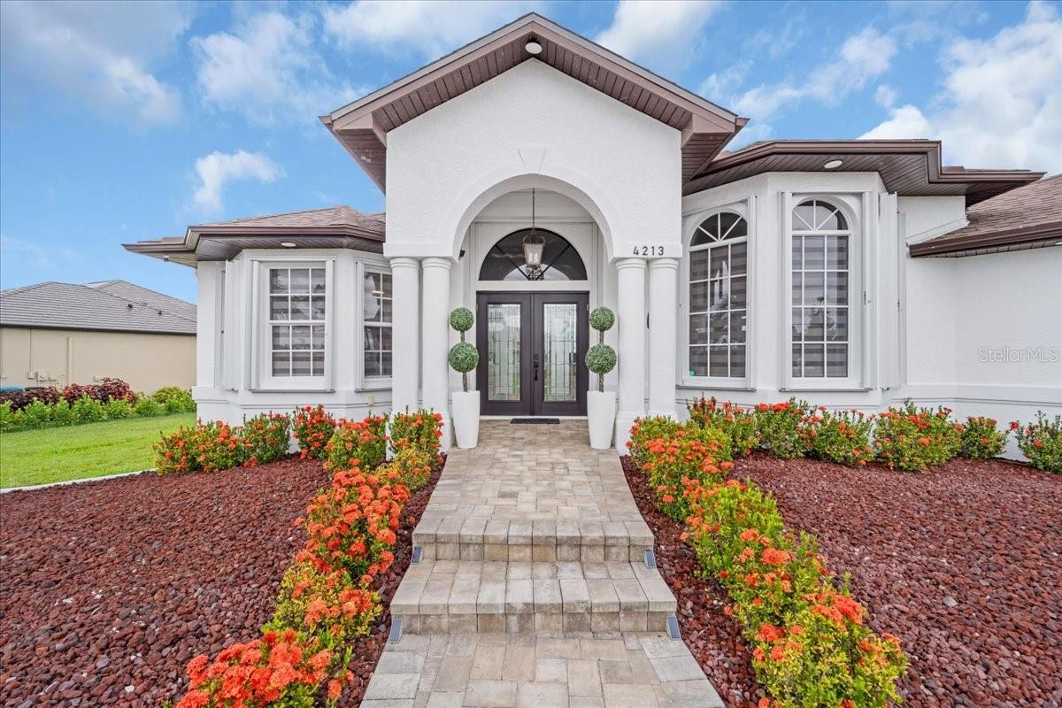 4213 28th, Cape Coral, FL 33993