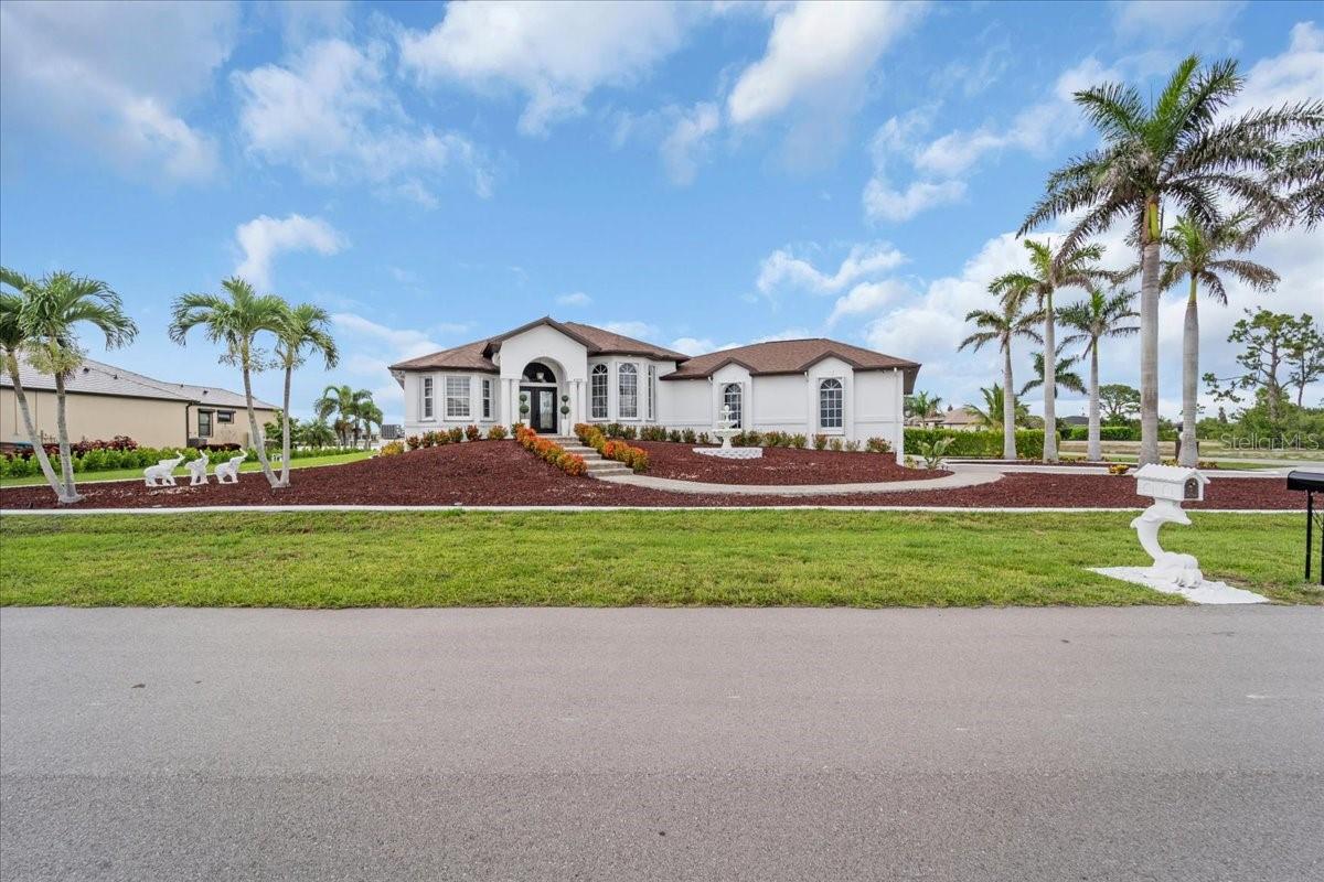4213 28th, Cape Coral, FL 33993